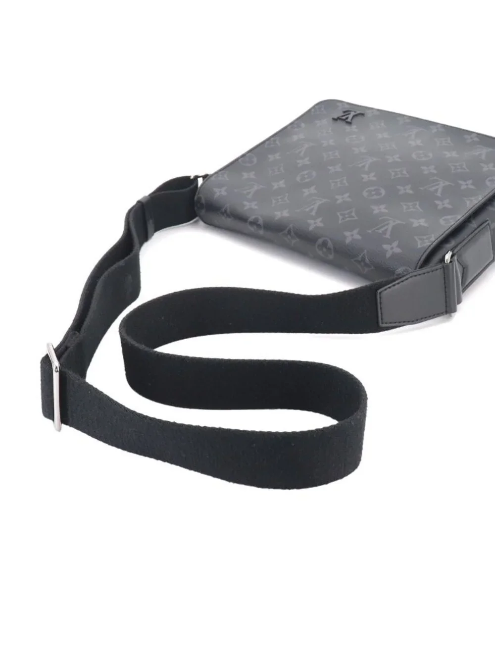 Louis Vuitton Monogram Eclipse District PM NM Shoulder Bag Black